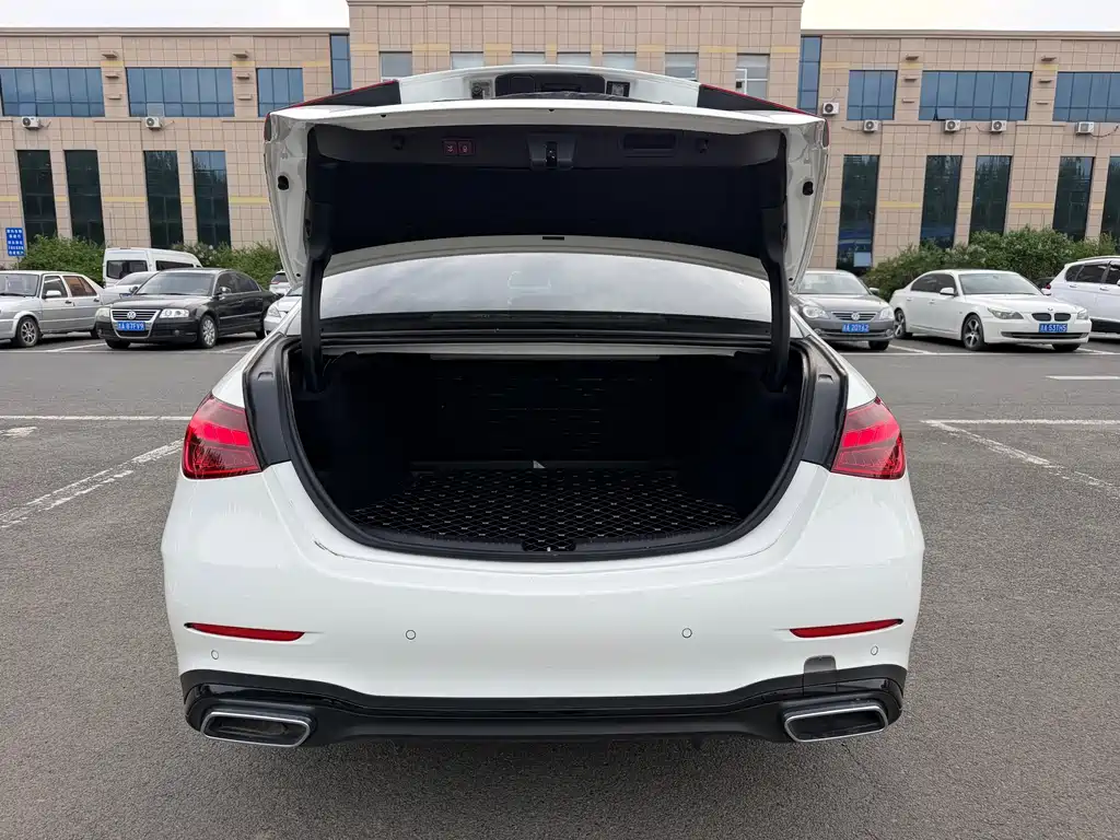Mercedes-Benz C-Class C 2024 C 260 L Sport