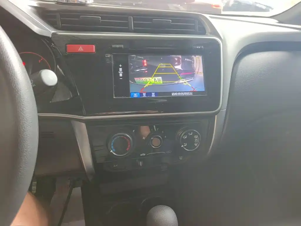 Honda City — миниатюра 13