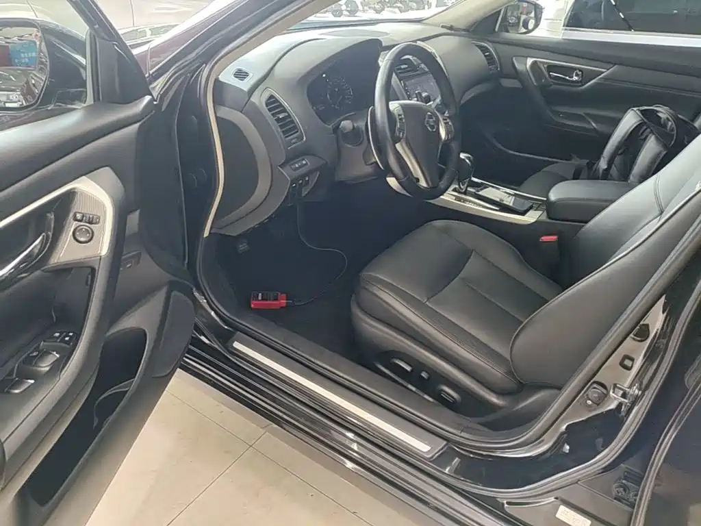 Nissan Teana — миниатюра 16