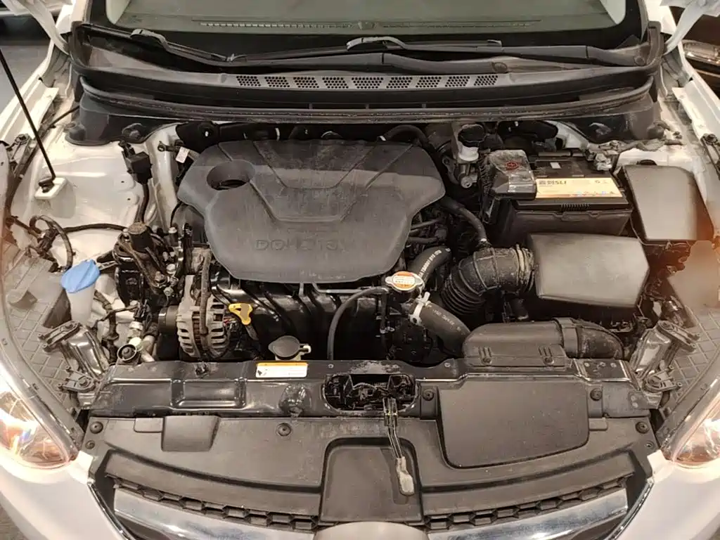 Hyundai Elantra Langdong — миниатюра 20