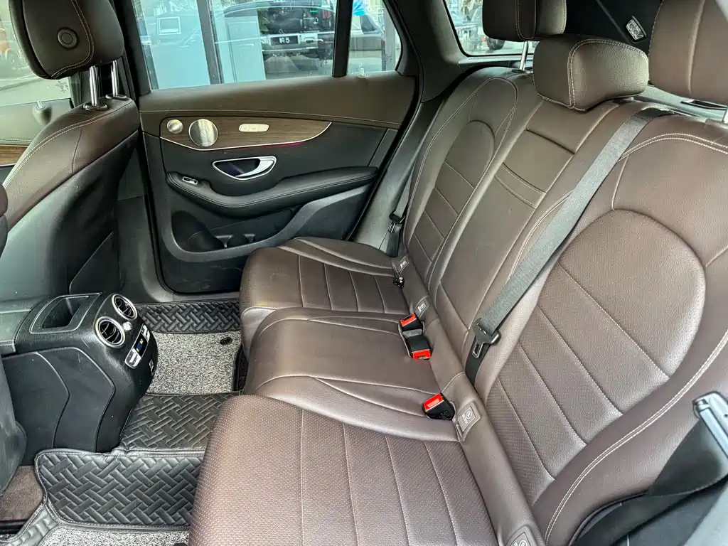 Mercedes-Benz GLC — миниатюра 8