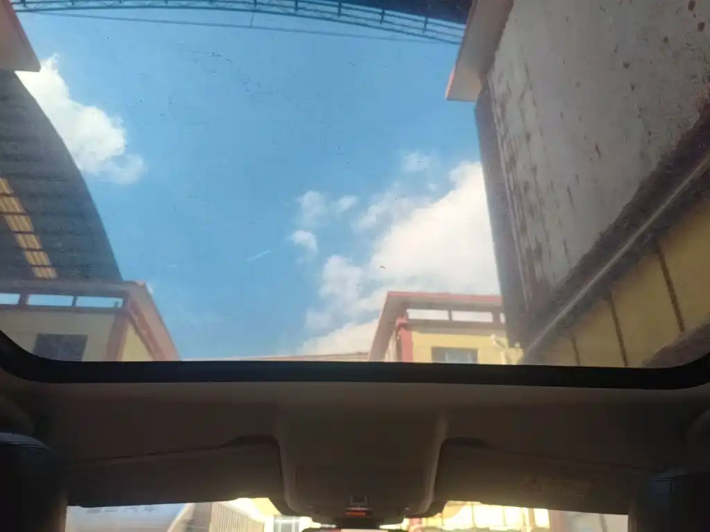 Land Rover Discovery Sport — миниатюра 18