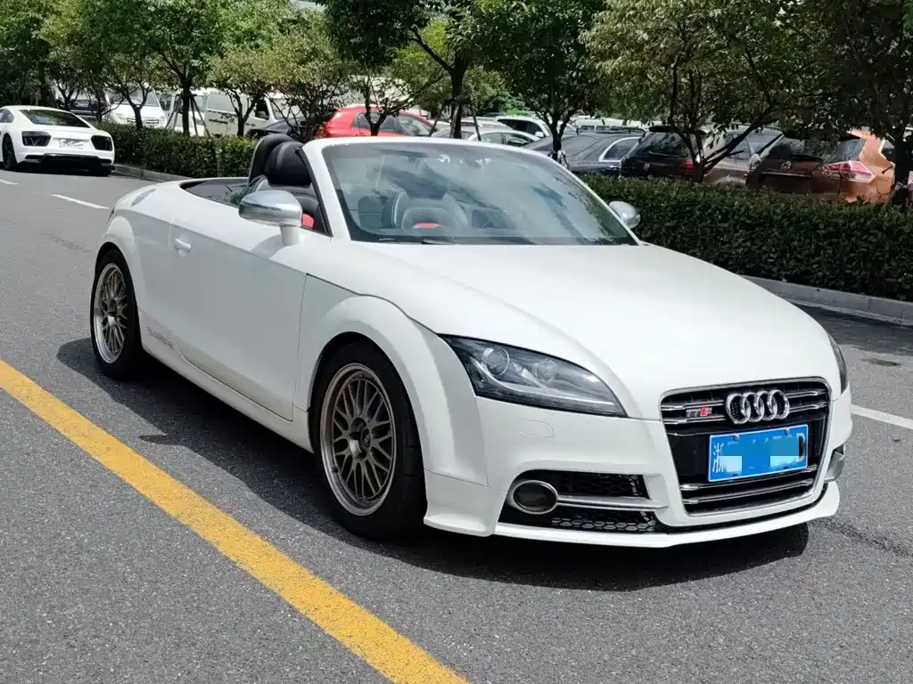 Audi TT — миниатюра 2