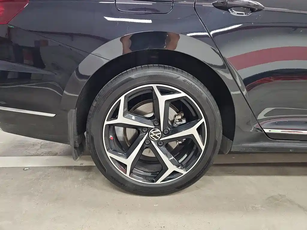 Volkswagen Passat — миниатюра 18