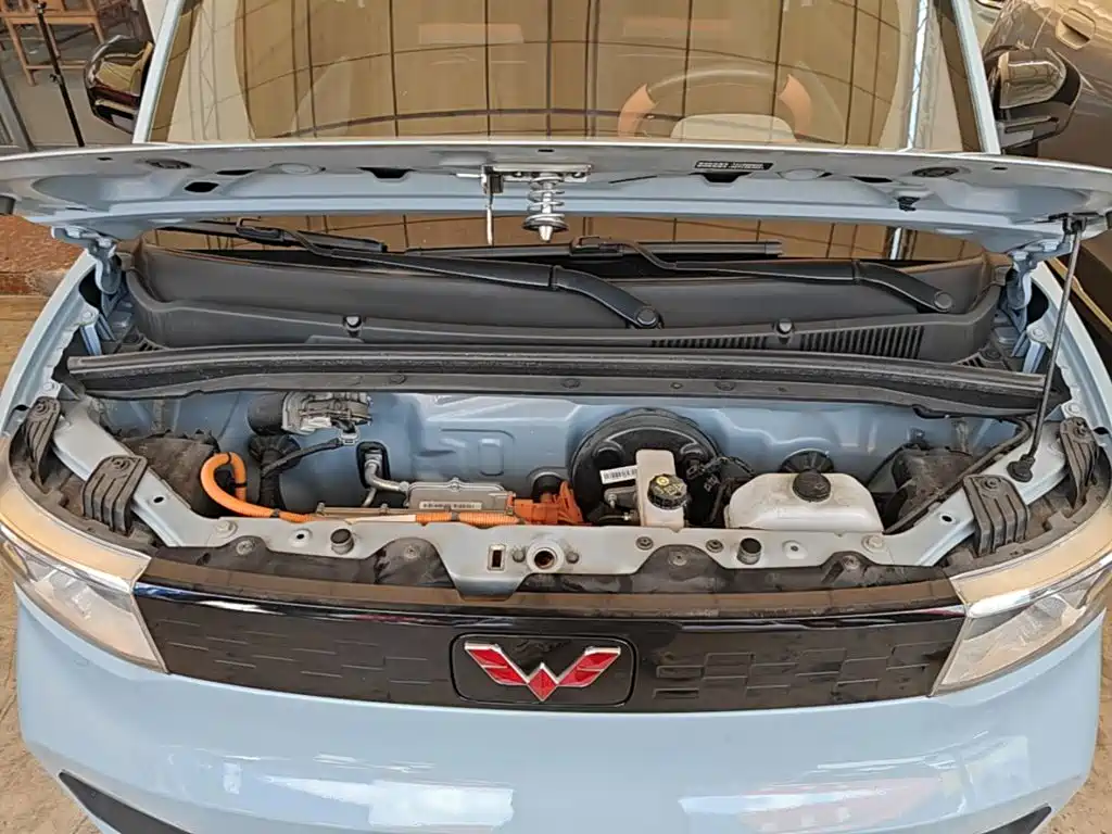 Wuling MINIEV — миниатюра 20