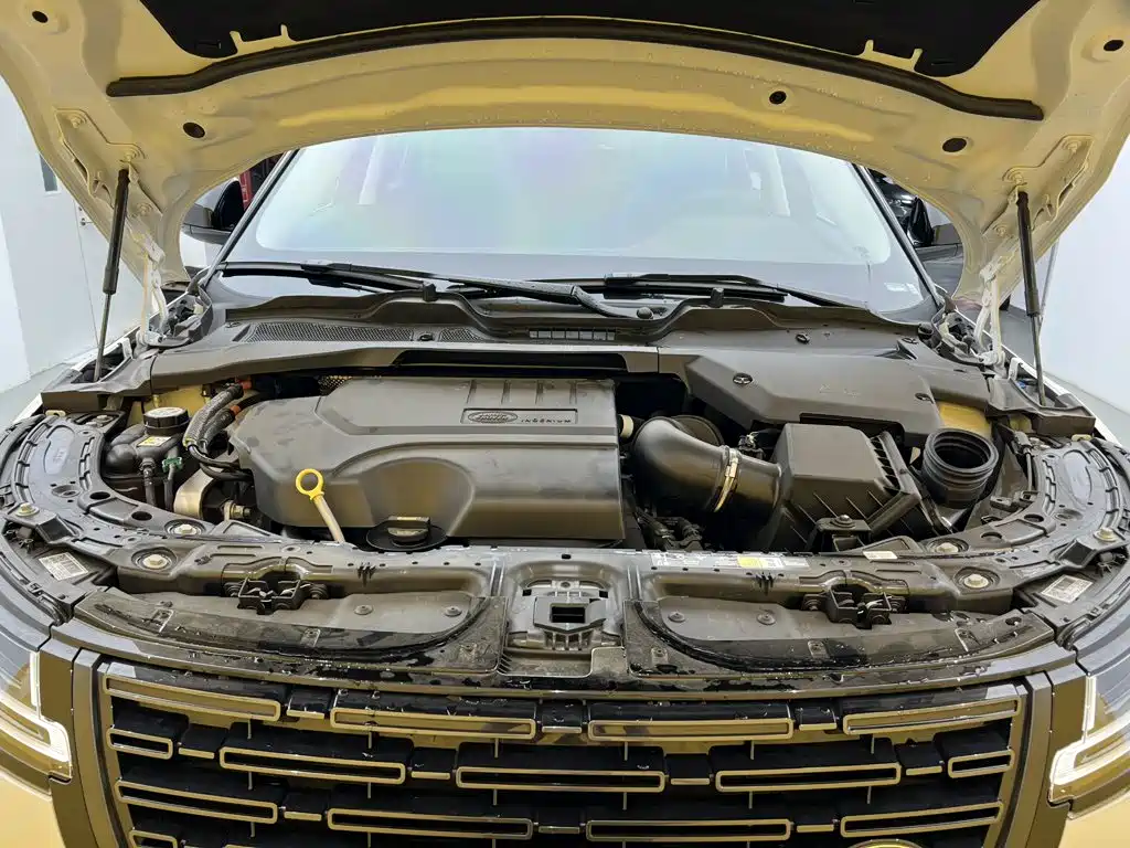 Land Rover Evoque — миниатюра 11