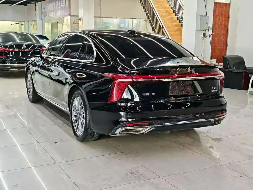 Hongqi Hongqi H5 — миниатюра 6