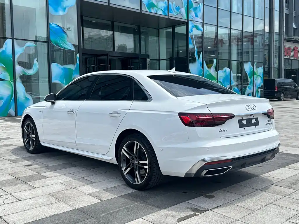 Audi A4L — миниатюра 6