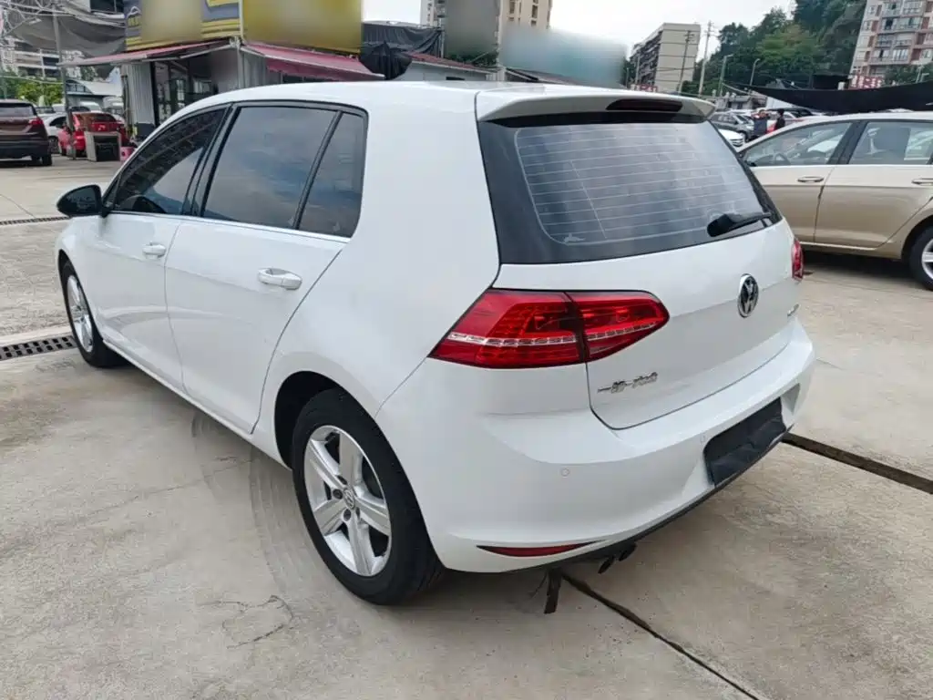 Volkswagen Golf — миниатюра 5