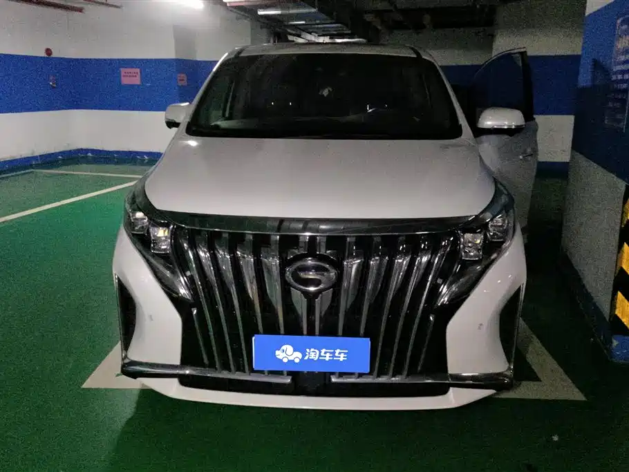 GAC TRUMPCHI M8