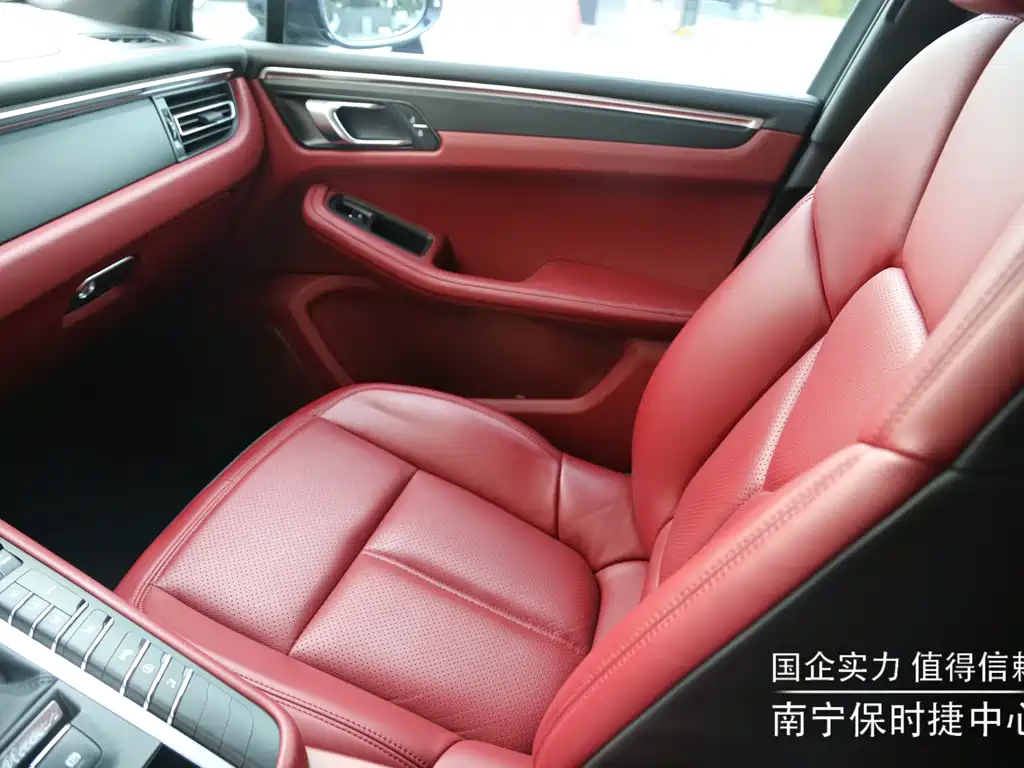 Porsche Macan — миниатюра 11