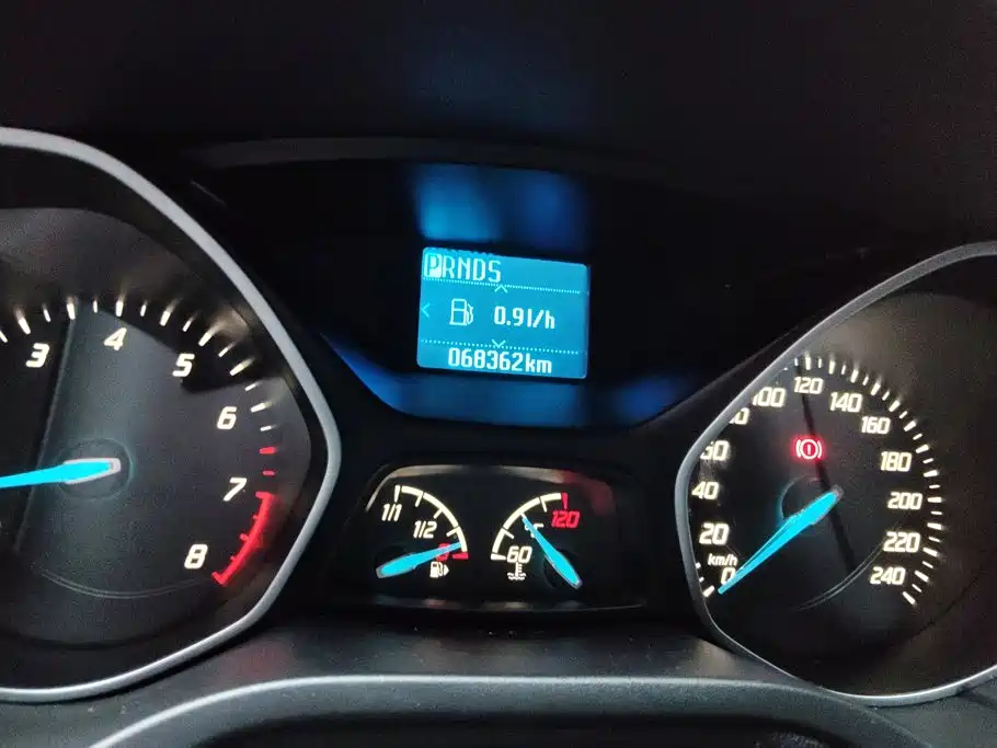 Ford Focus — миниатюра 14