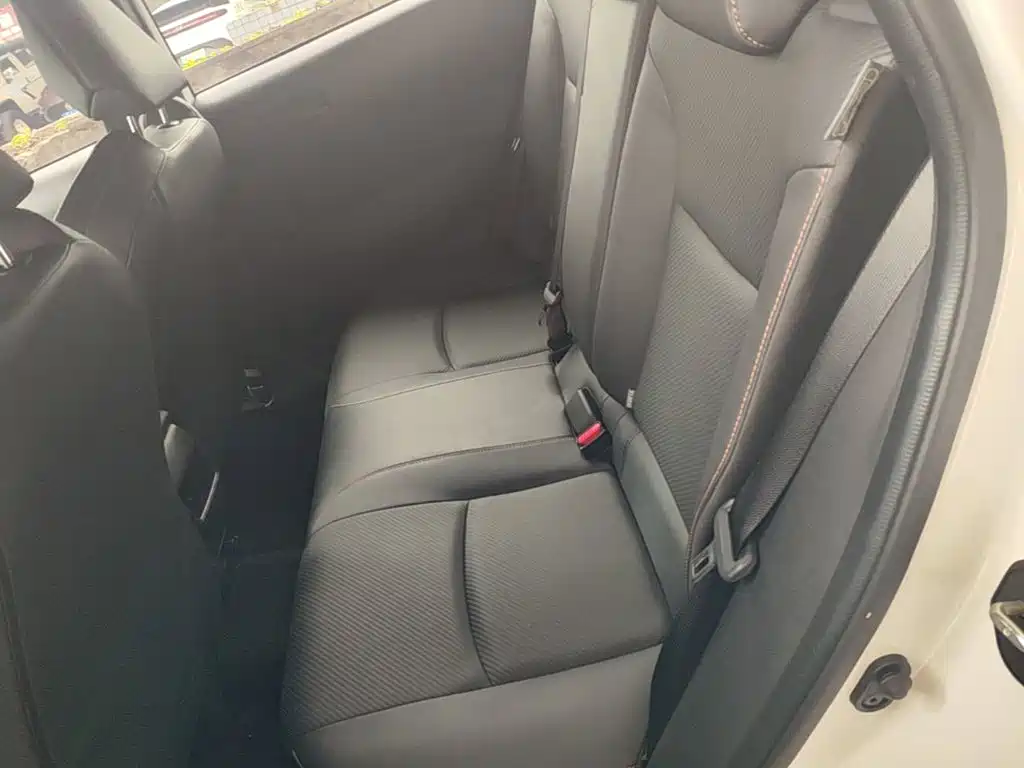 Toyota Frontlander — миниатюра 17
