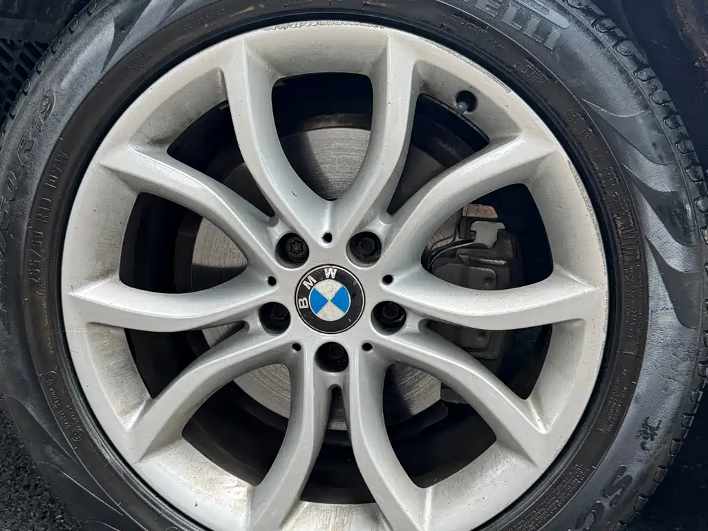BMW X6 — миниатюра 13
