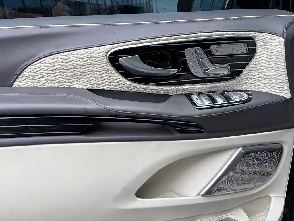 Mercedes-Benz Vito — миниатюра 5