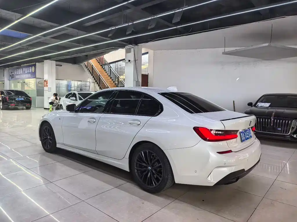 BMW 3 Series — миниатюра 6