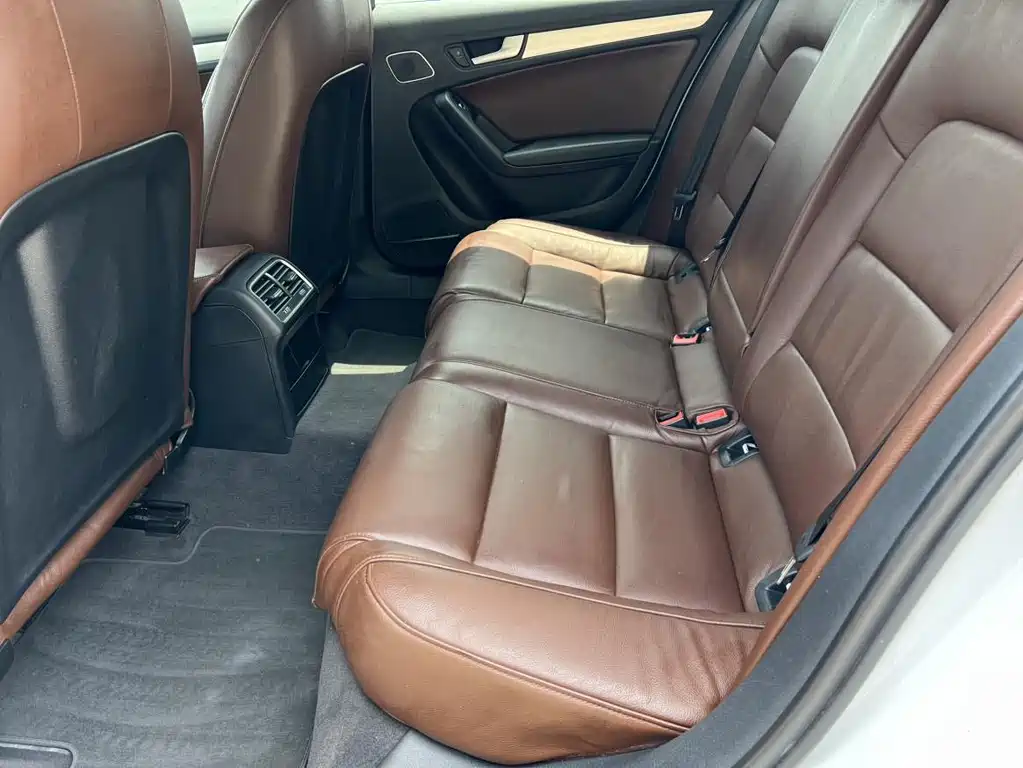 Audi A4L 2016 35 TFSI AT