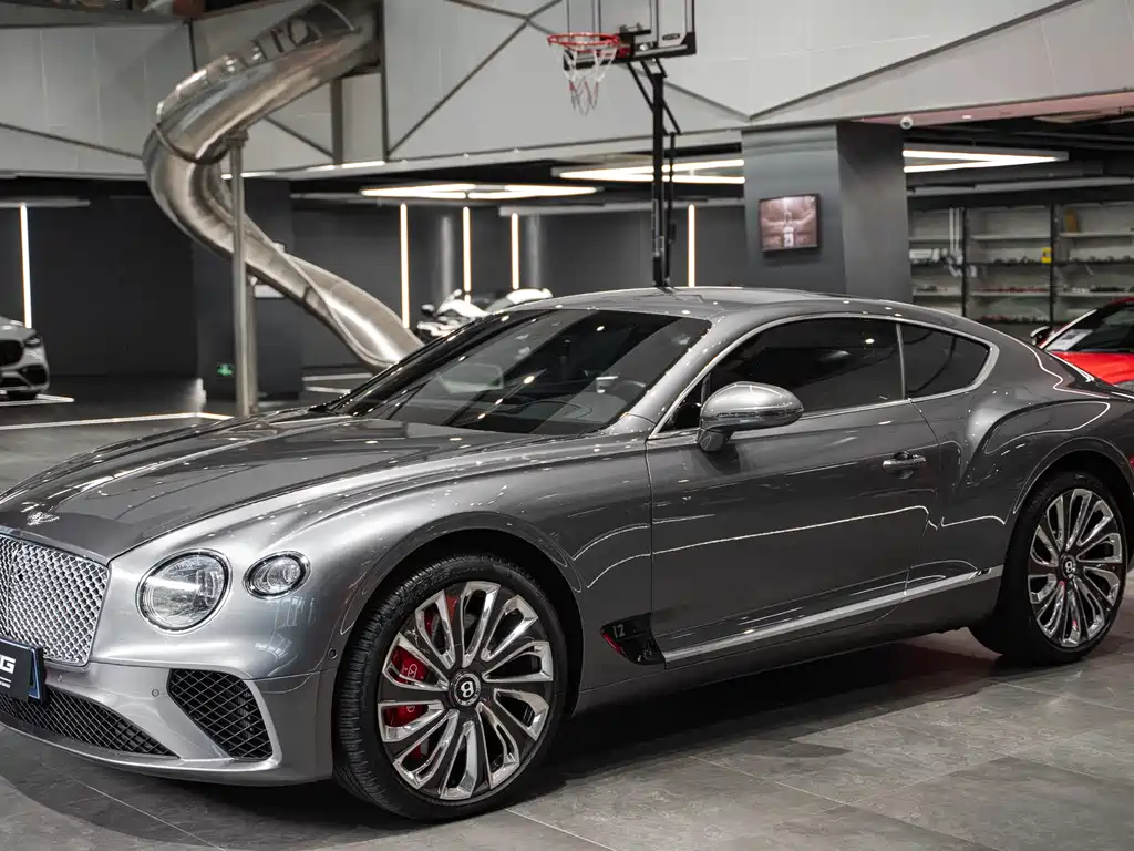 Bentley Continental 2020