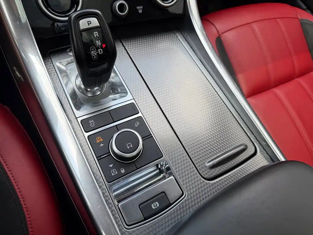 Land Rover Sport — миниатюра 11