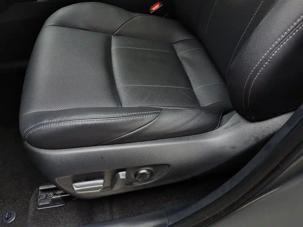 TOYOTA LING FANG HARRIER