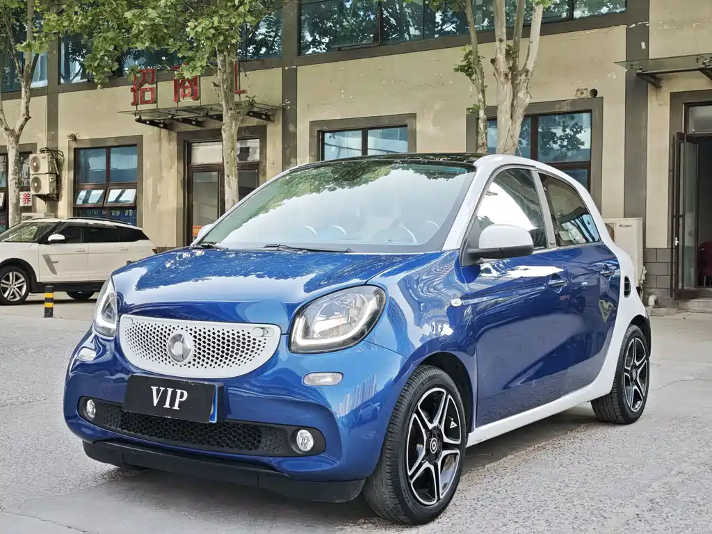 Купить smart Smart Forfour