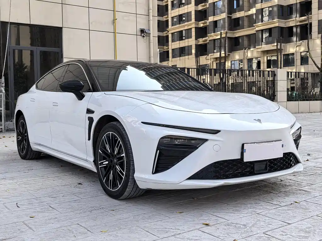 NEZHA AUTOMOBILE NEZHA S