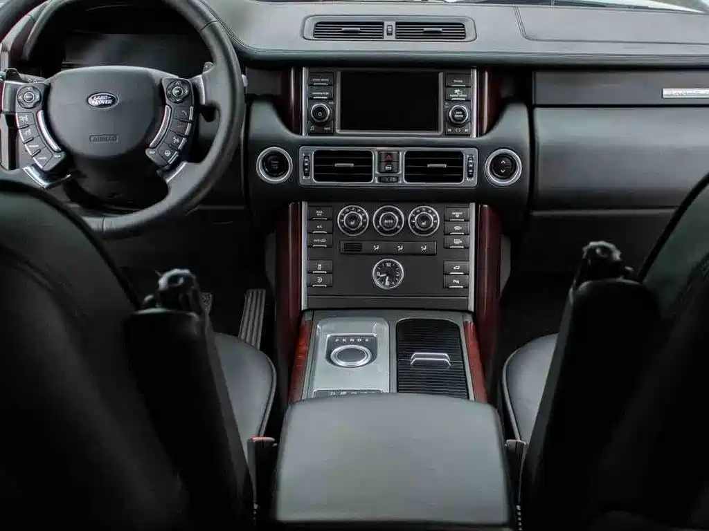 Land Rover Range Rover — миниатюра 10