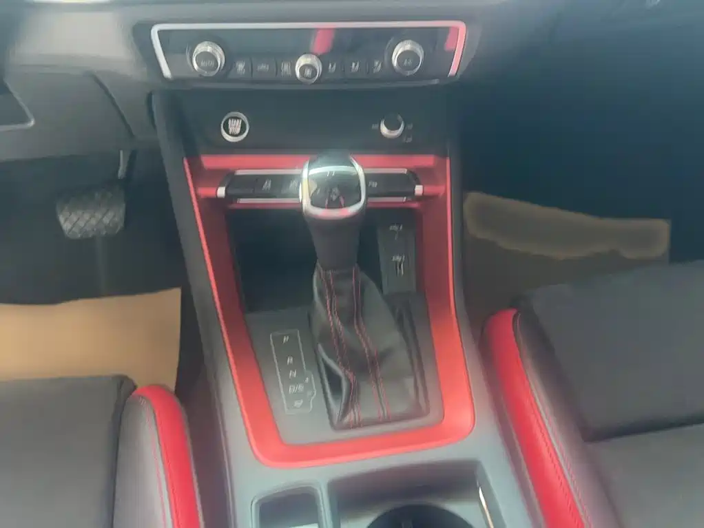 Audi Q3 — миниатюра 9