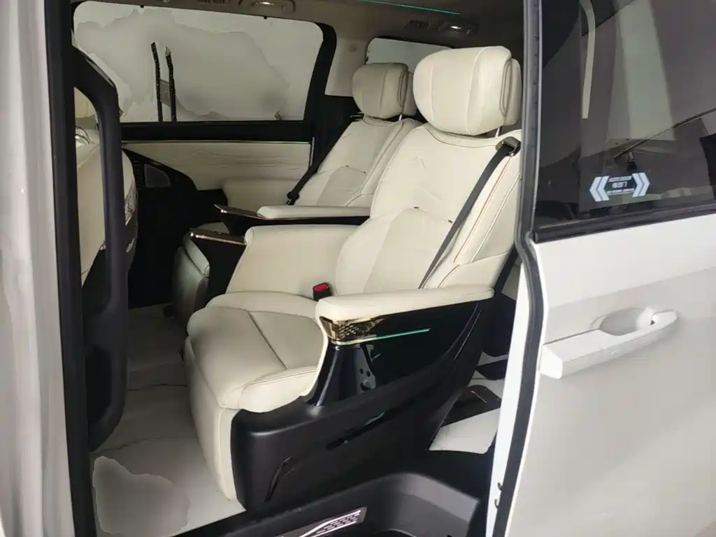GAC Motor Trumpchi E9 — миниатюра 17