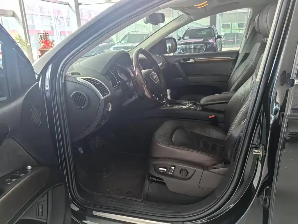 Audi Q7 2014 35 TFSI