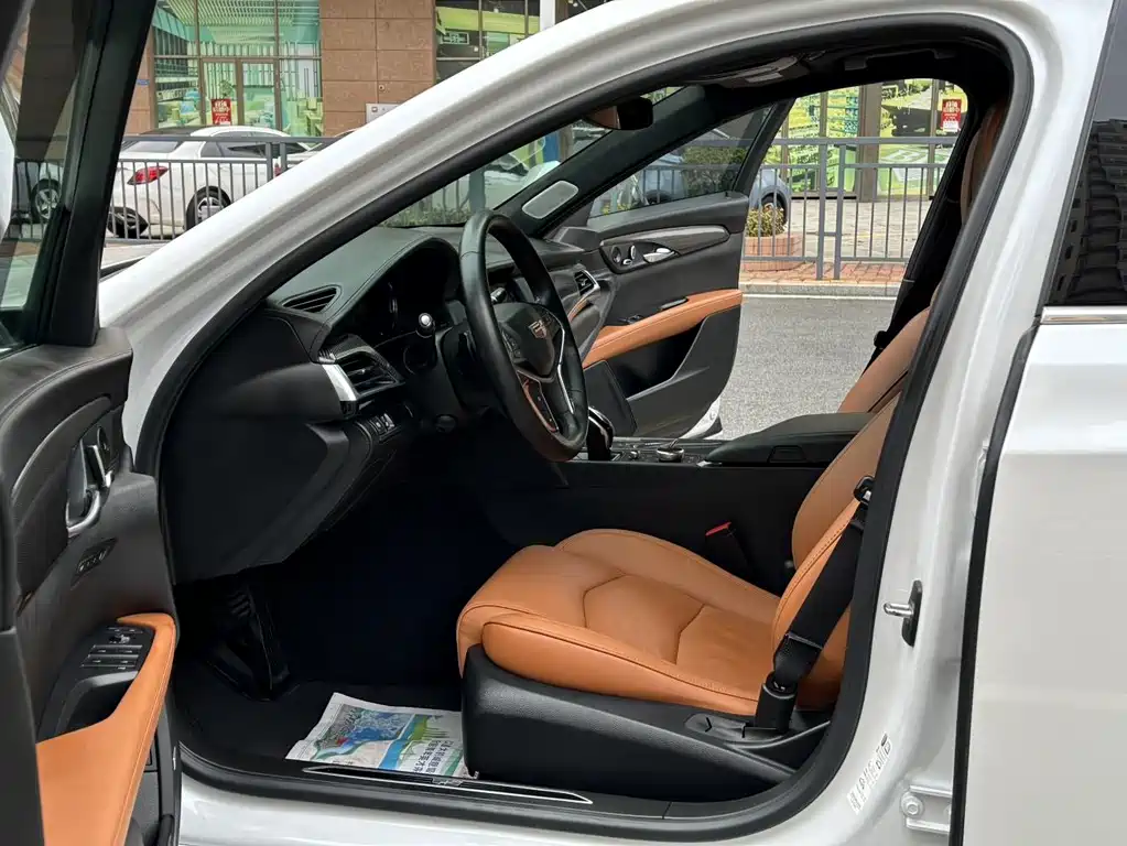 Cadillac CT6 — миниатюра 9