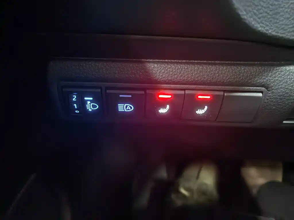 Toyota Corolla — миниатюра 16