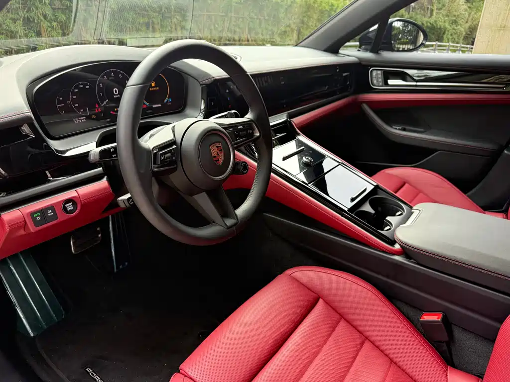 Porsche Panamera — миниатюра 8