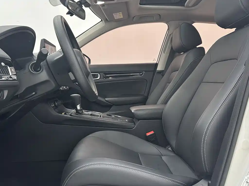 Honda Civic — миниатюра 7