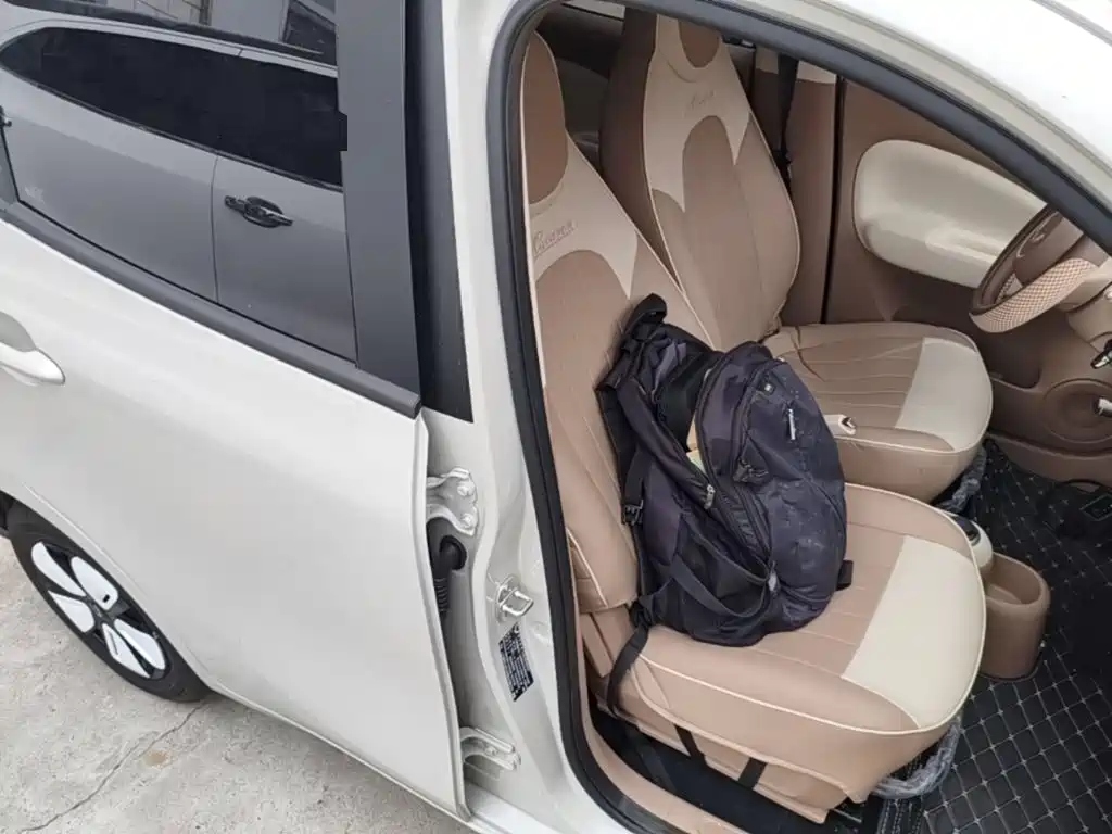 Wuling MINIEV — миниатюра 25