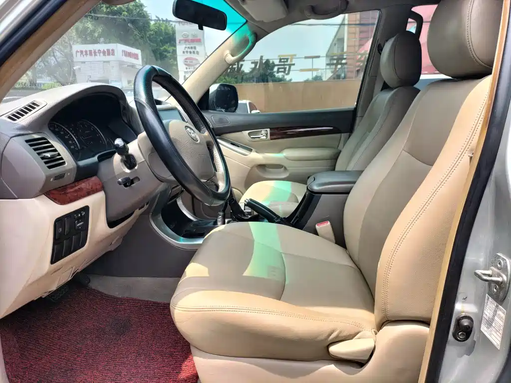 Toyota Prado (Import) — миниатюра 24
