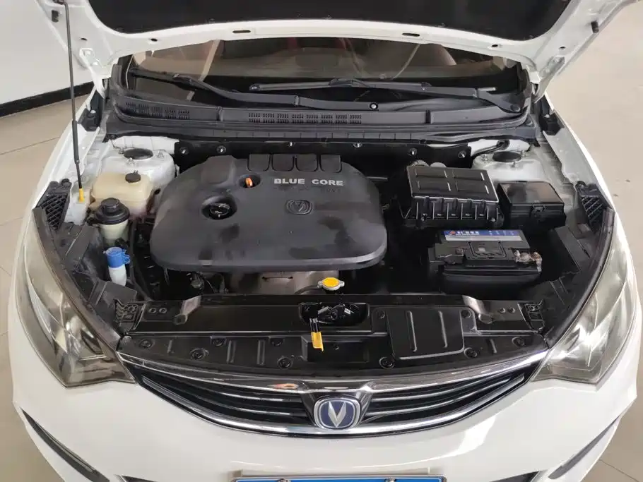 Changan Eado XT — миниатюра 10