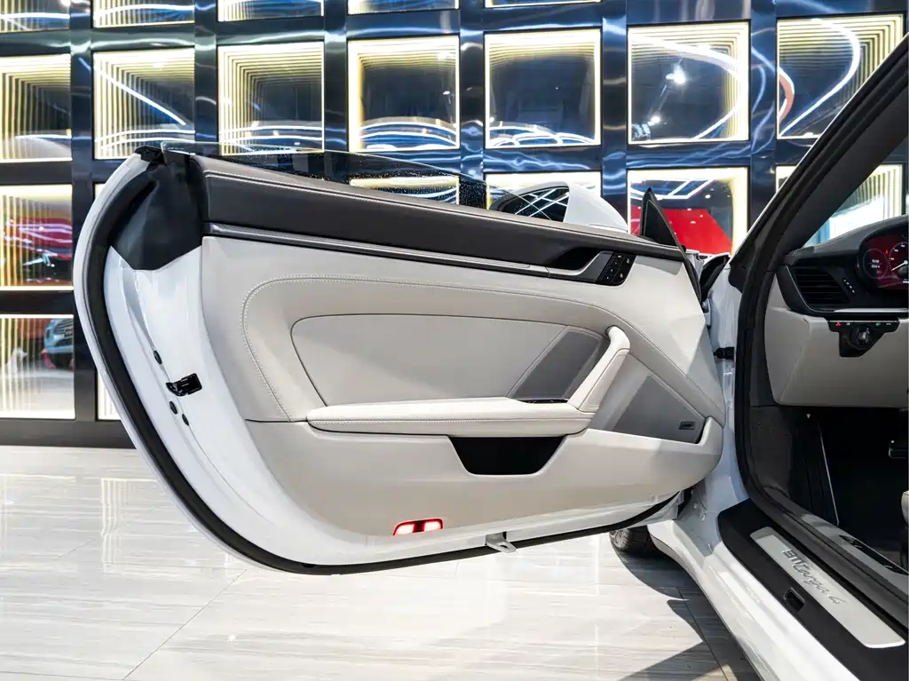 Porsche 911 — миниатюра 16