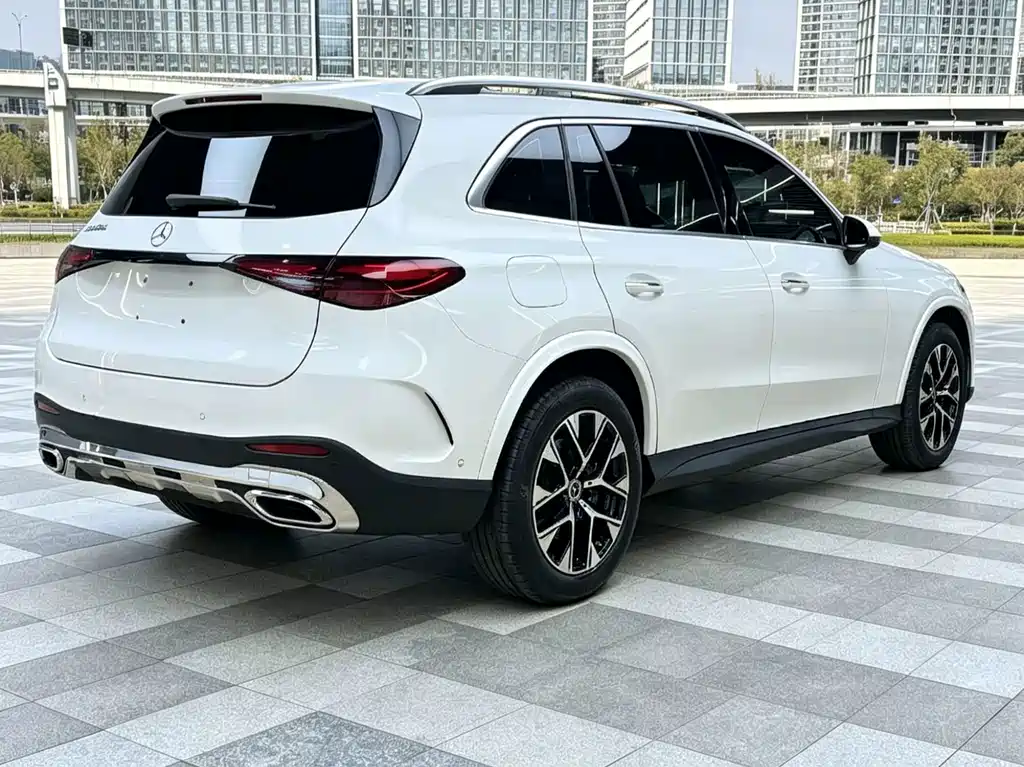 Mercedes-Benz GLC — миниатюра 8
