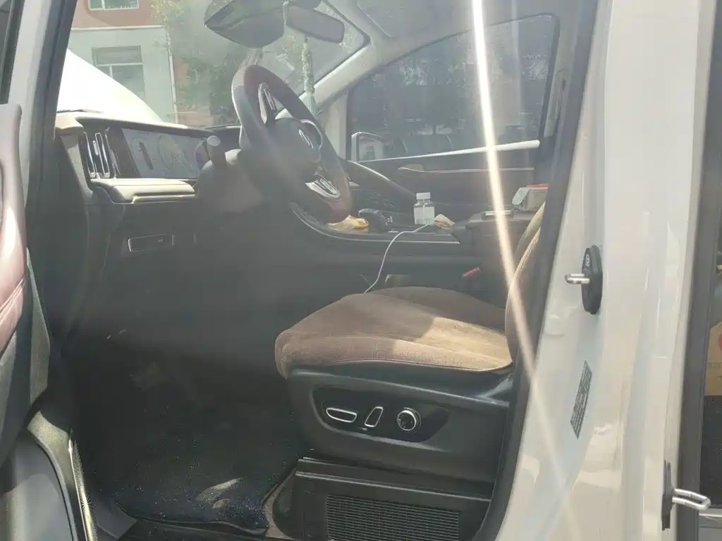 GAC Motor Trumpchi M8 — миниатюра 11