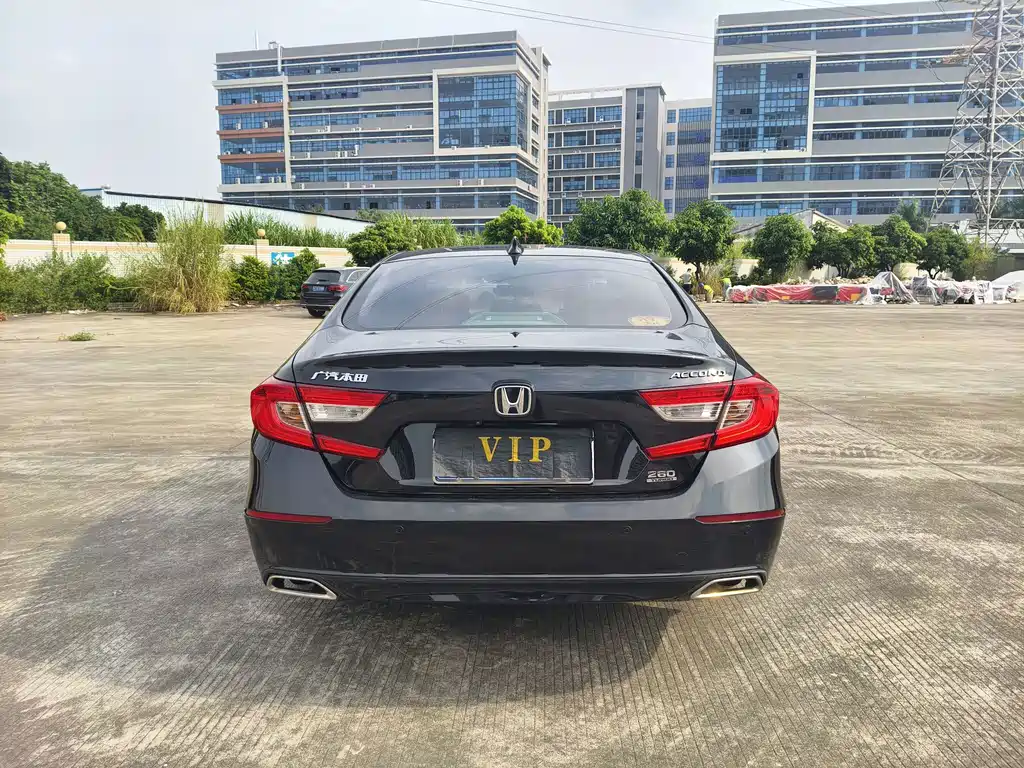 Honda Accord — миниатюра 5