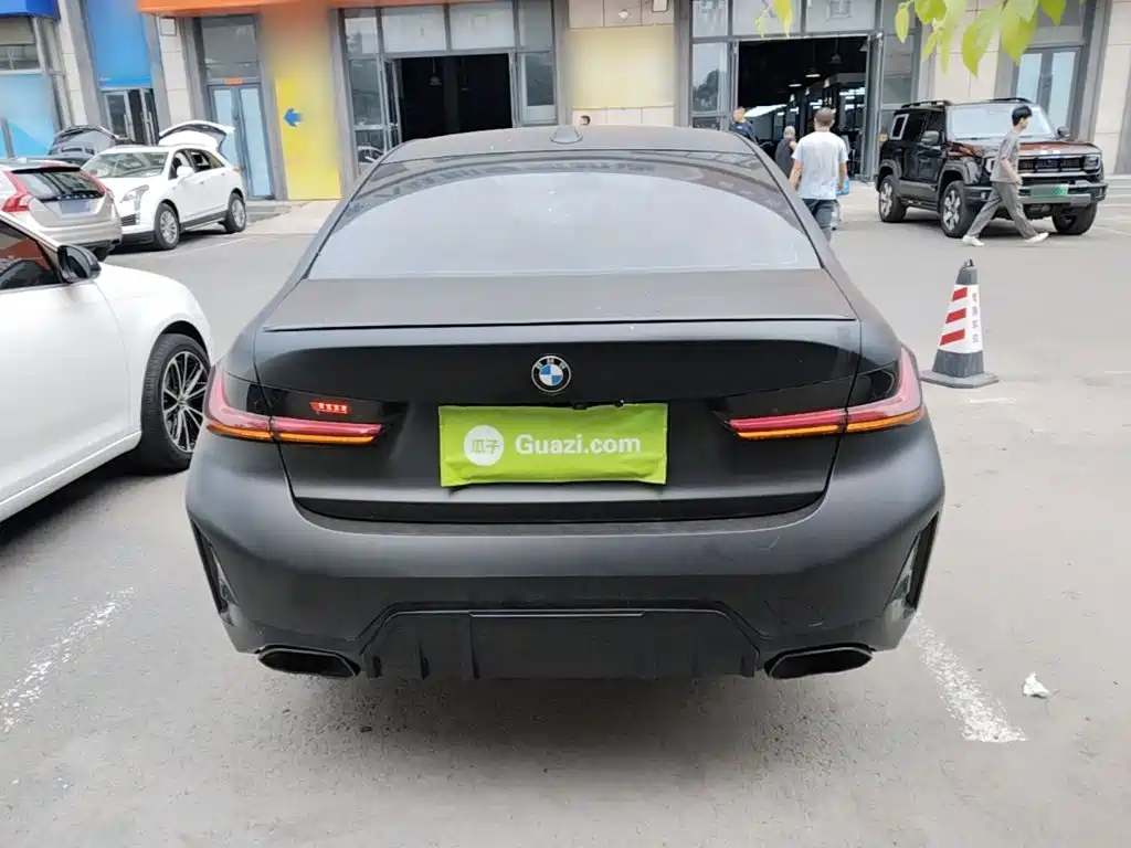 BMW 3 Series — миниатюра 6