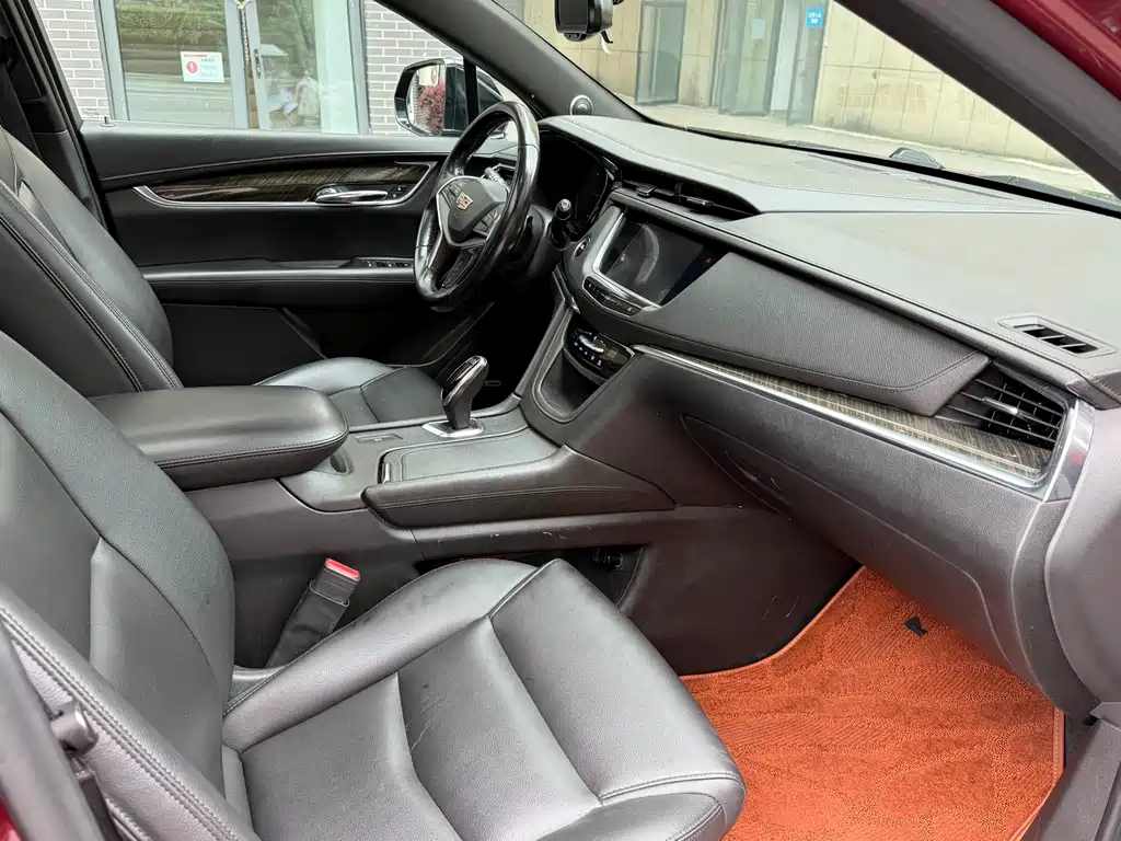 Cadillac XT5 2018 25T