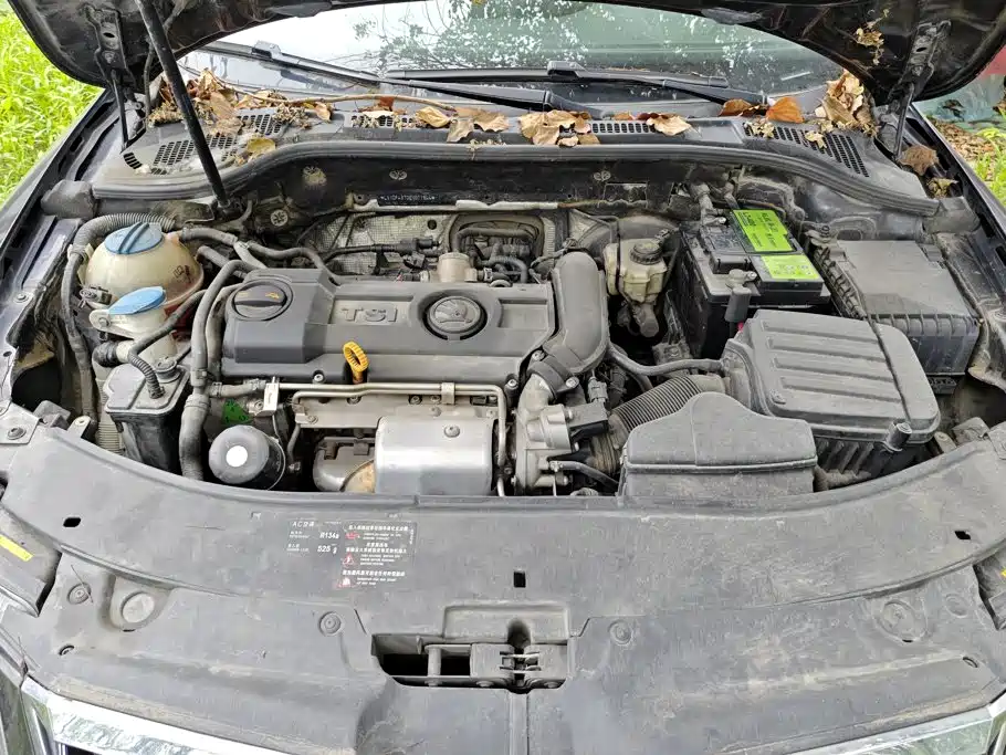 Skoda Superb 2013 1.4TSI MT