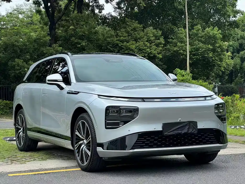 XPeng G9 — миниатюра 3