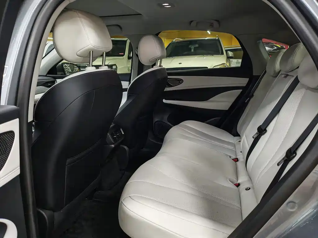 BYD Seal 05 DM-i — миниатюра 7
