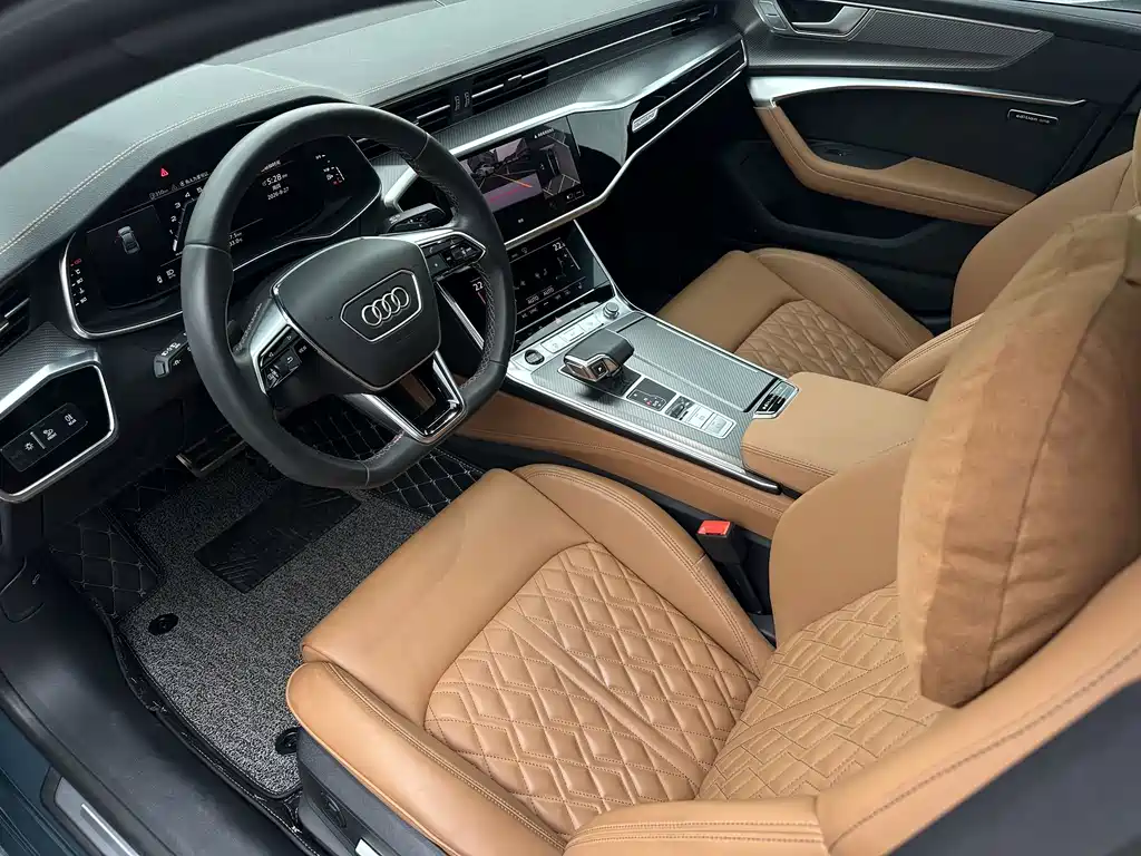 Audi A7L — миниатюра 11