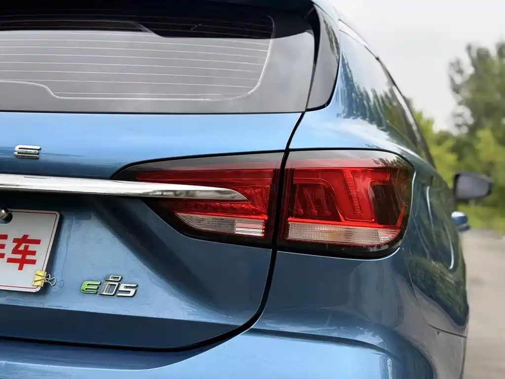 Roewe Ei5 — миниатюра 13