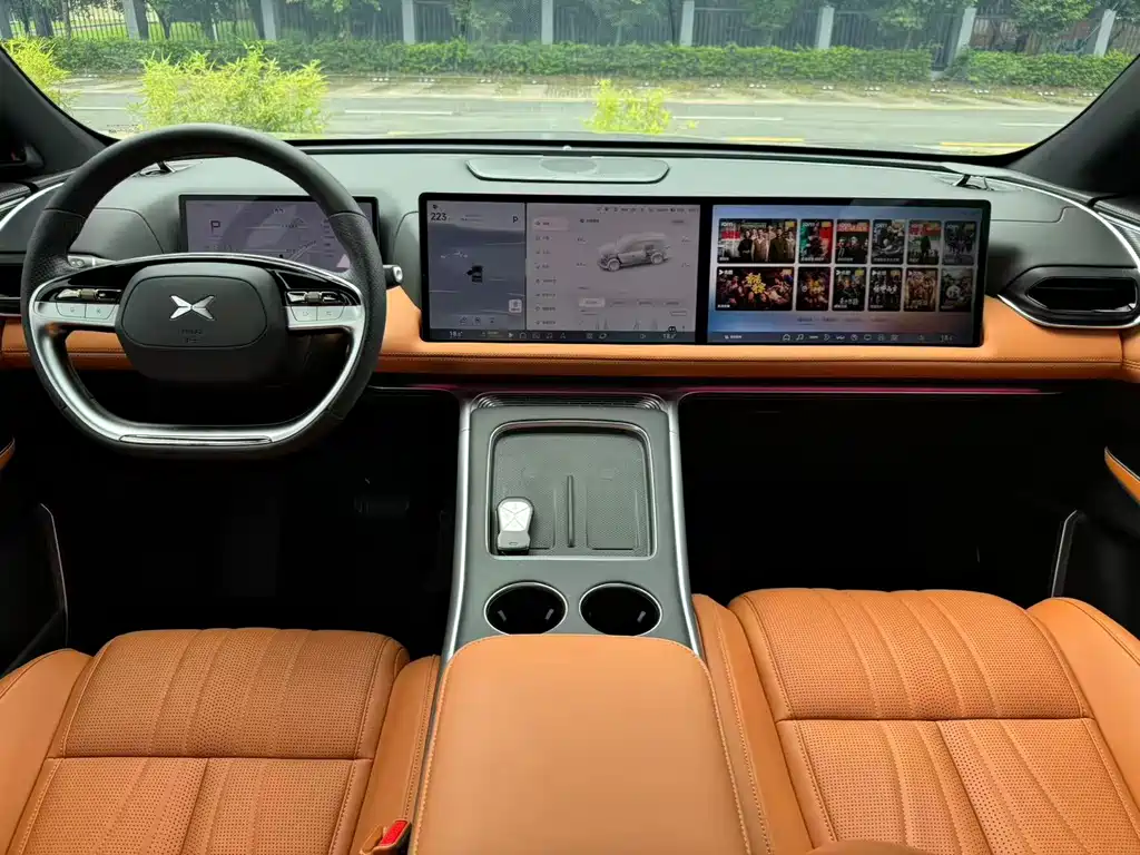XPeng G9 — миниатюра 7