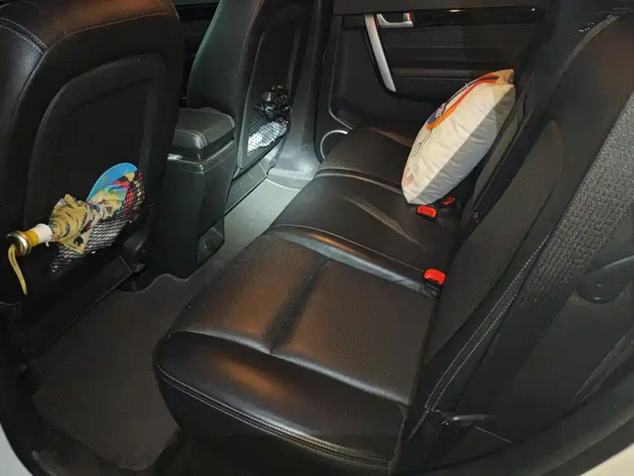 Chevrolet Captiva — миниатюра 11